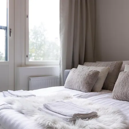 Arctic By Booklapland * Rovaniemi